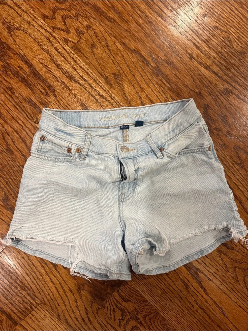 Women’s size 0 American Eagle Outfitters Light Blue Denim Cutoff Shorts